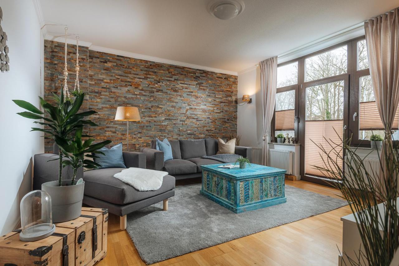 Grosse Koje Mit Terrasse Apartment Rostock Ngoại thất bức ảnh