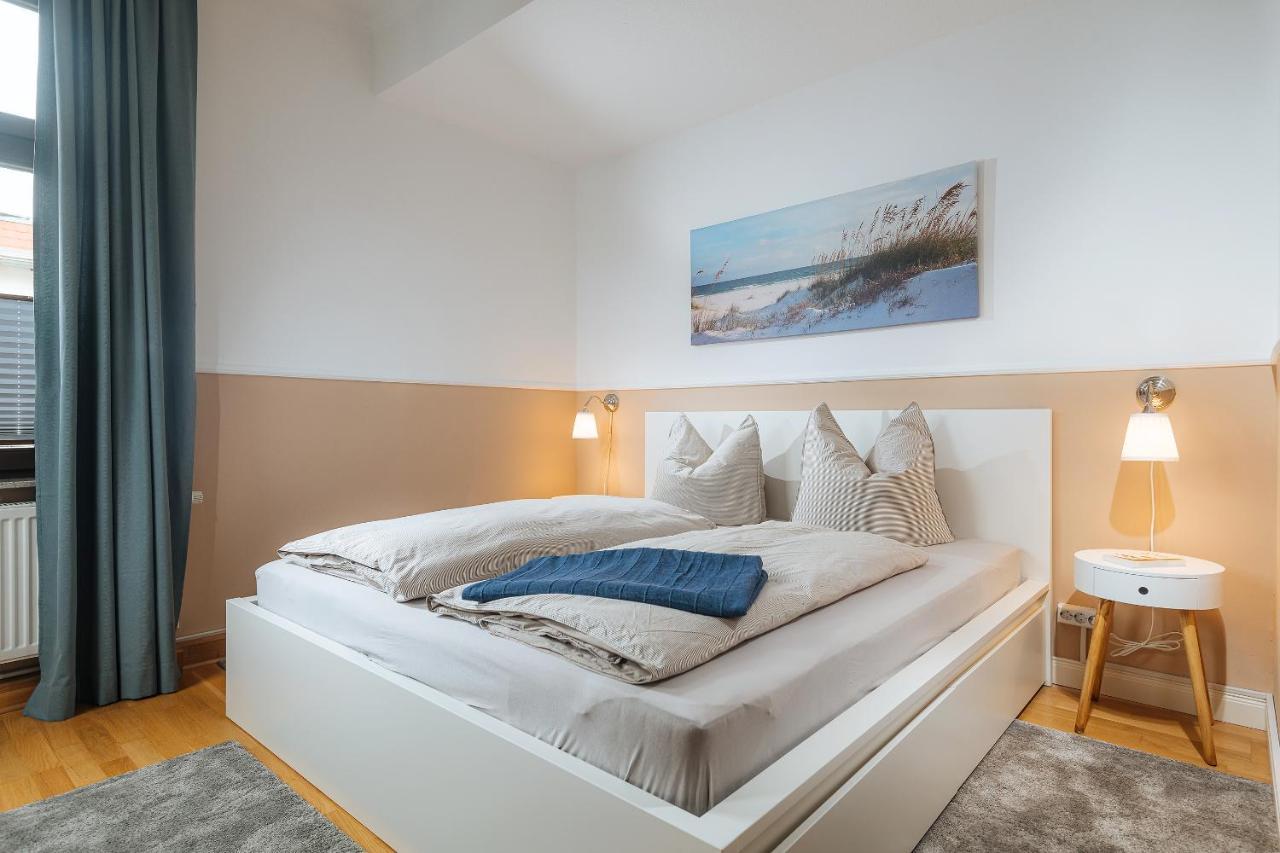 Grosse Koje Mit Terrasse Apartment Rostock Ngoại thất bức ảnh